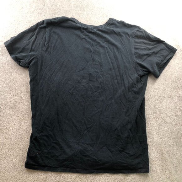 Nike Mens T-Shirt Size XL Shotr Sleeve Black Run Graphic Tee Athletic Fit Casual - Picture 7 of 7